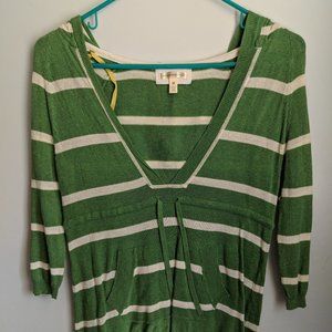 🎉 Aeropostale Medium (M) Green and White Hooded 3/4 Sleeve Shirt (3/$10)